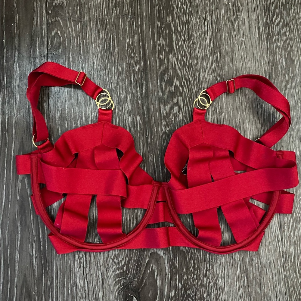 Victoria’s Secret Unlined Strappy Demi